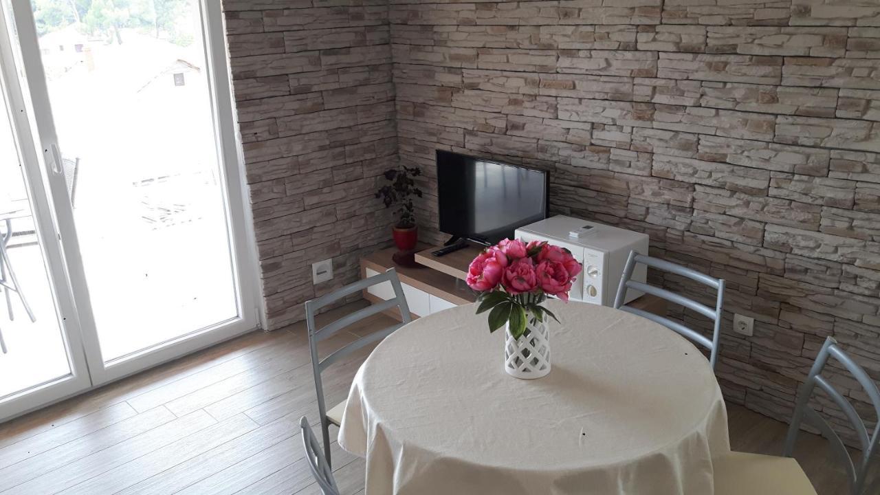 Seaview & Balcony Apartment Petra ยาดริยา ภายนอก รูปภาพ