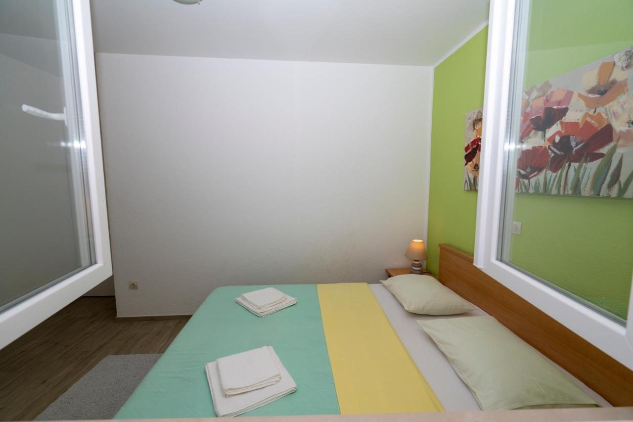 Seaview & Balcony Apartment Petra ยาดริยา ภายนอก รูปภาพ
