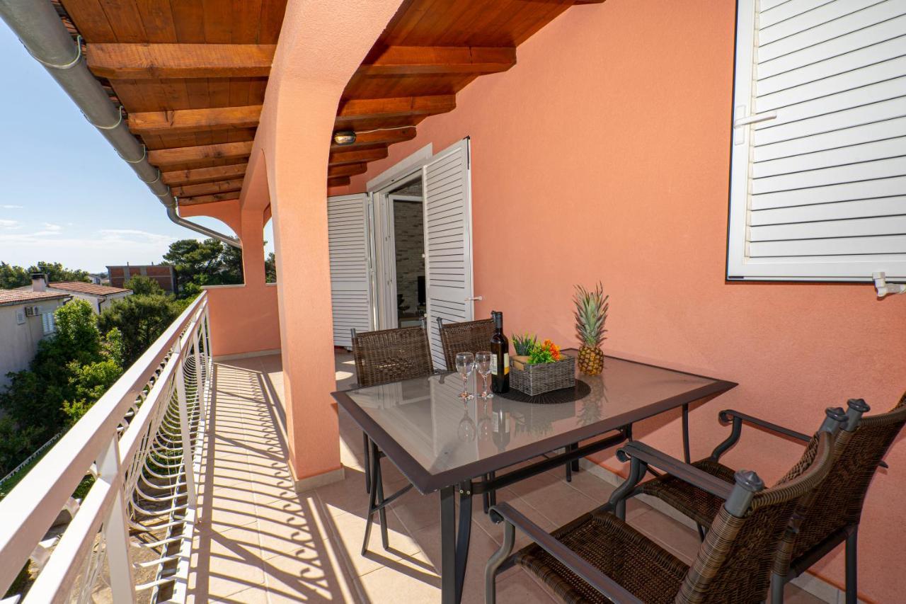 Seaview & Balcony Apartment Petra ยาดริยา ภายนอก รูปภาพ