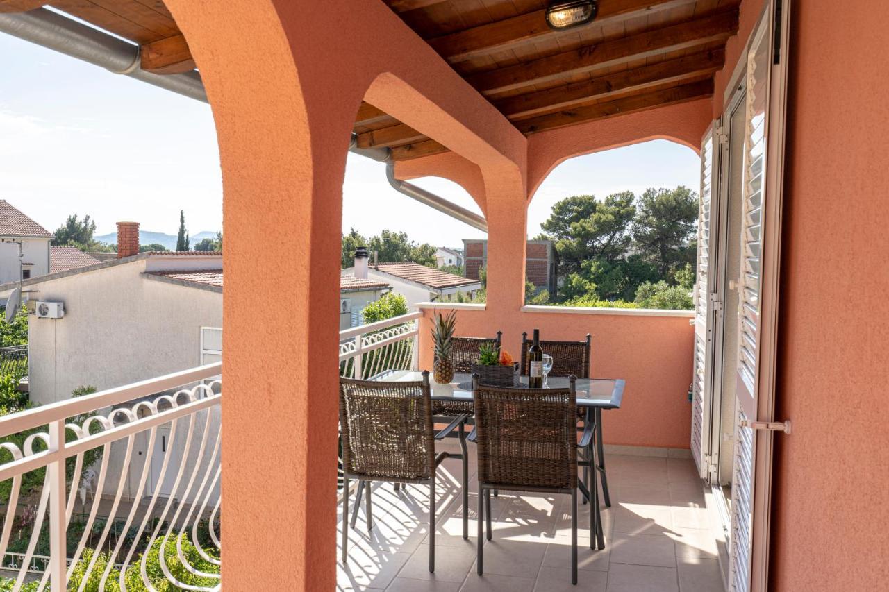 Seaview & Balcony Apartment Petra ยาดริยา ภายนอก รูปภาพ